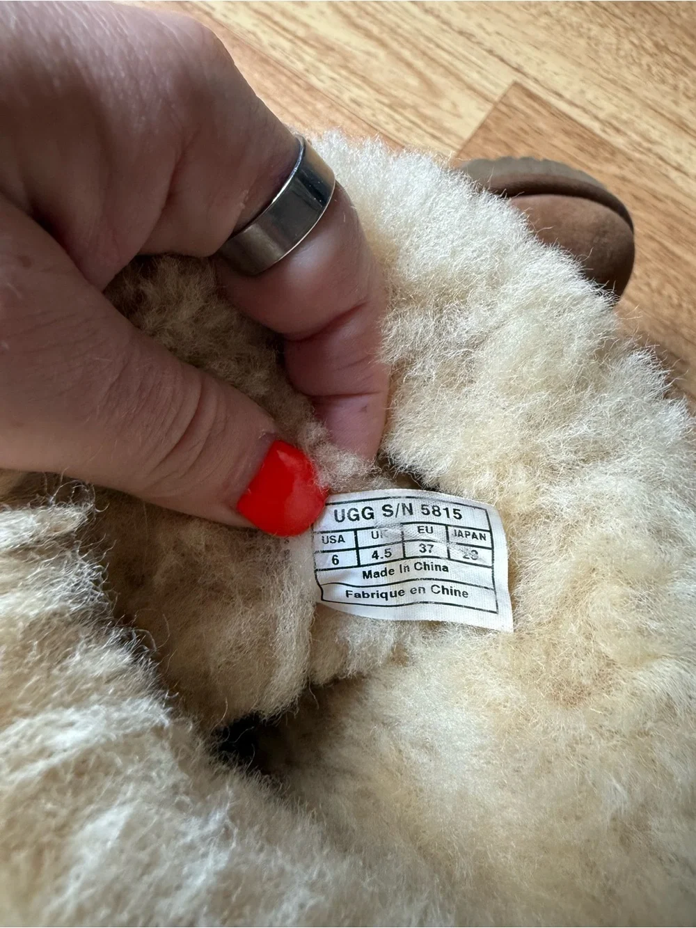 UGG authentic sheepskin